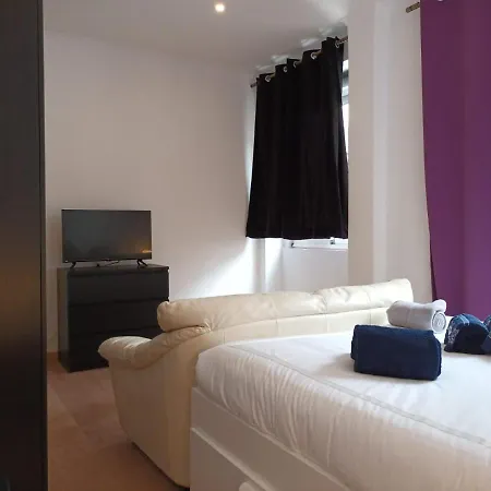 Cost Desterro Apartmán *