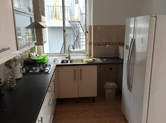 Cost Desterro Apartment Lisbon
